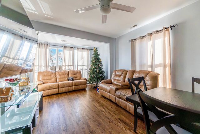 7508 W 59th Street, Summit, IL 60501