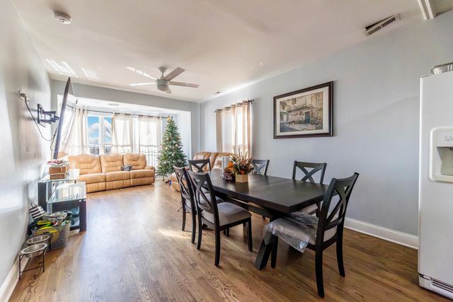 7508 W 59th Street, Summit, IL 60501