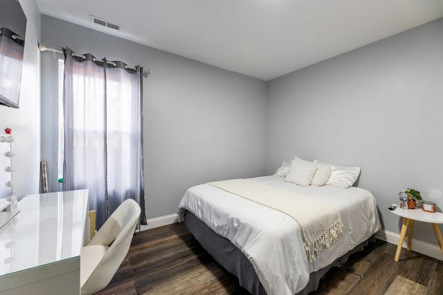 7508 W 59th Street, Summit, IL 60501