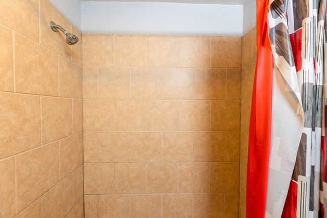 7508 W 59th Street, Summit, IL 60501