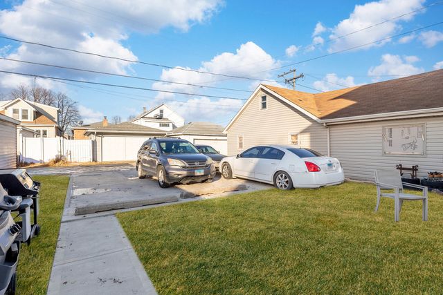 7508 W 59th Street, Summit, IL 60501