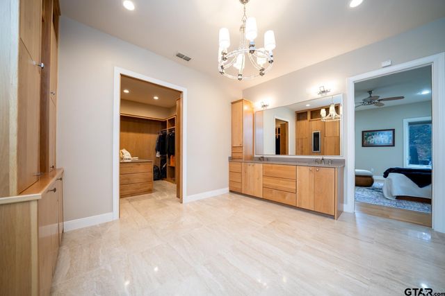3 Lakeside, Longview, TX 75604