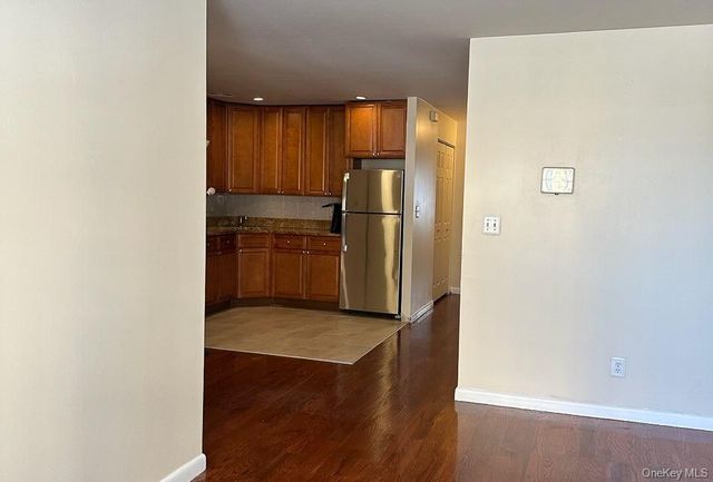 858 E 175th Street, Bronx, NY 10460