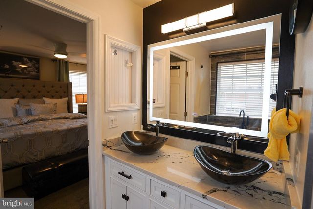 5636 GWYNNDALE, Gwynn Oak, MD 21207