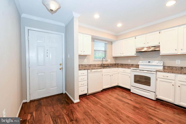 9915 SUGARWOOD LN, Manassas, VA 20110