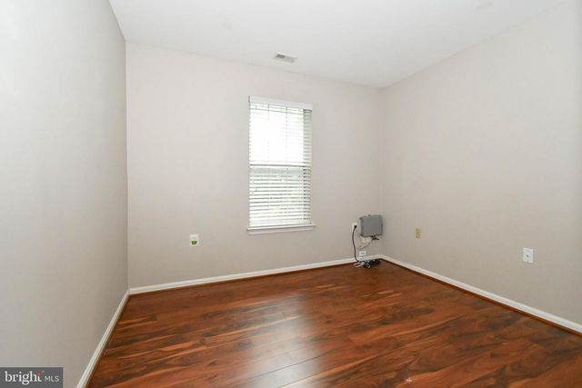 9915 SUGARWOOD LN, Manassas, VA 20110