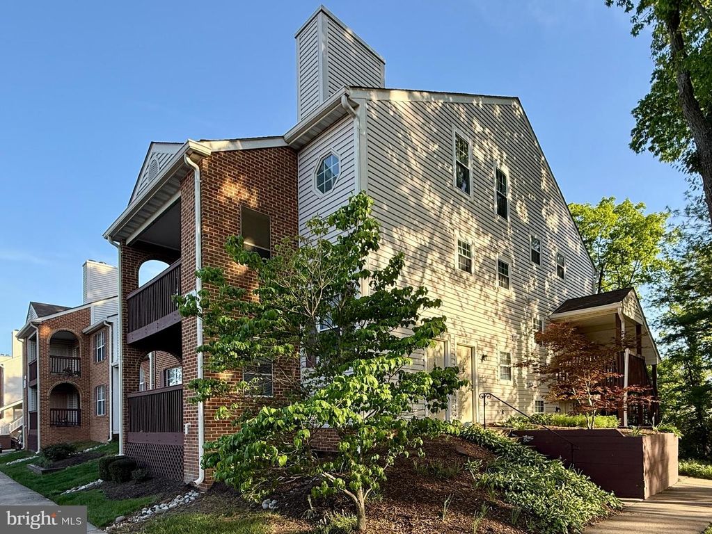 9915 SUGARWOOD LN, Manassas, VA 20110