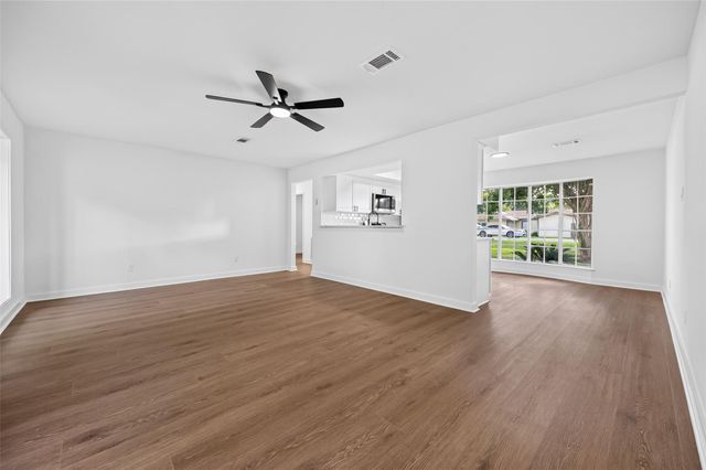 20518 Treetop Lane, Spring, TX 77388