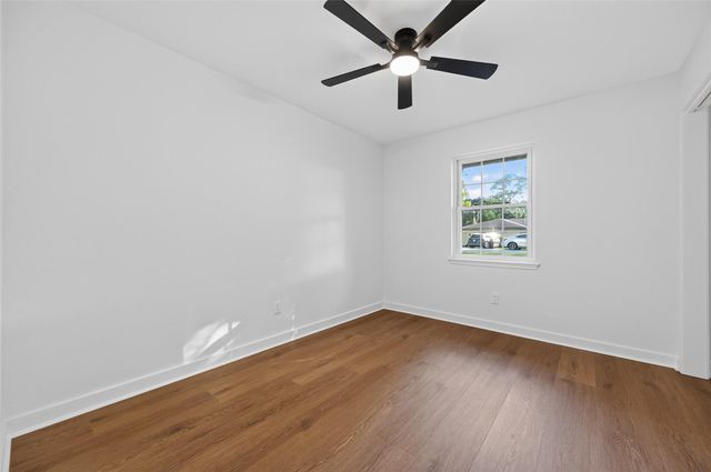 20518 Treetop Lane, Spring, TX 77388