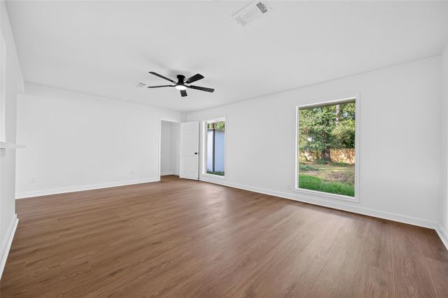 20518 Treetop Lane, Spring, TX 77388