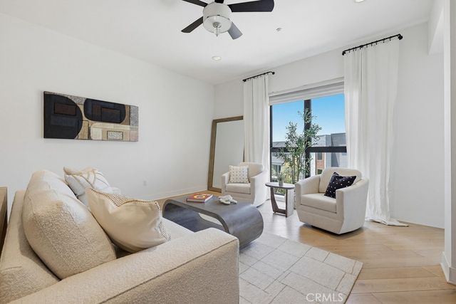 402 Rockefeller 406, Irvine, CA 92612