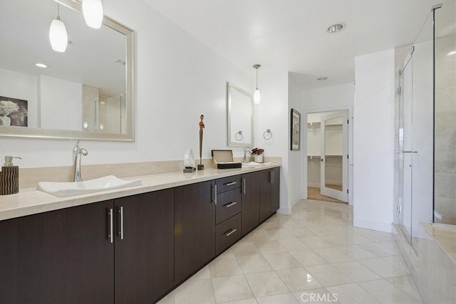 402 Rockefeller 406, Irvine, CA 92612