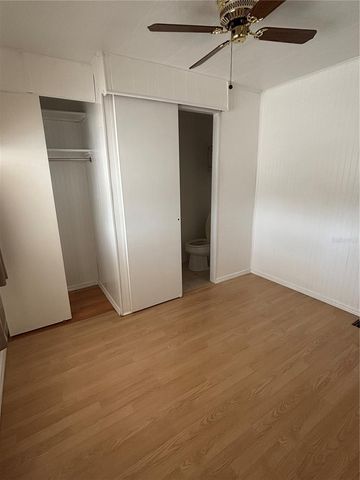 5236 KENWOOD AVENUE, Sarasota, FL 34234