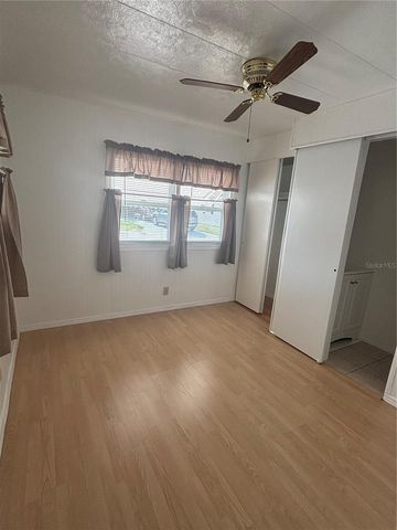 5236 KENWOOD AVENUE, Sarasota, FL 34234