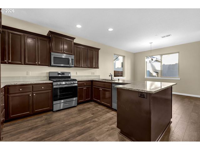 3012 Ne 74TH St, Vancouver, WA 98665