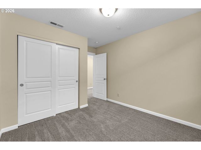 3012 Ne 74TH St, Vancouver, WA 98665