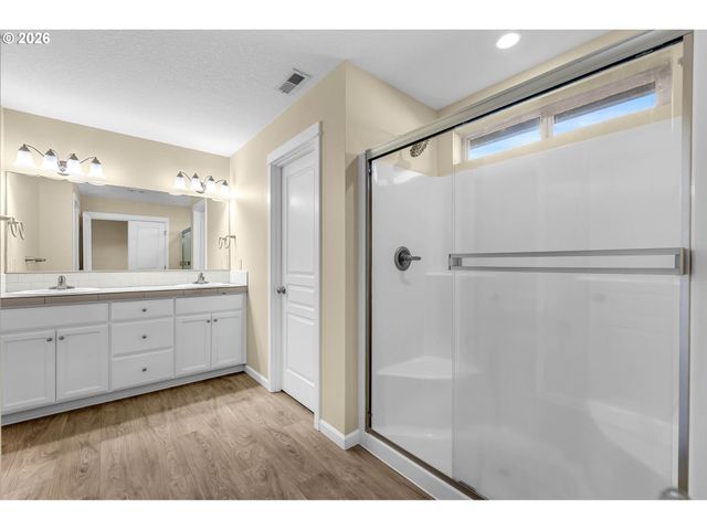 3012 Ne 74TH St, Vancouver, WA 98665