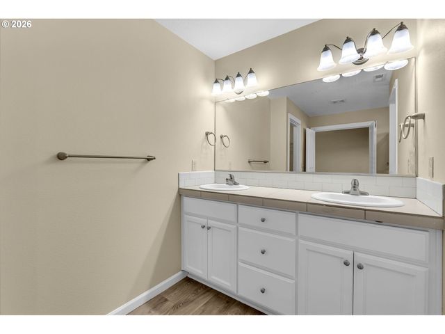 3012 Ne 74TH St, Vancouver, WA 98665