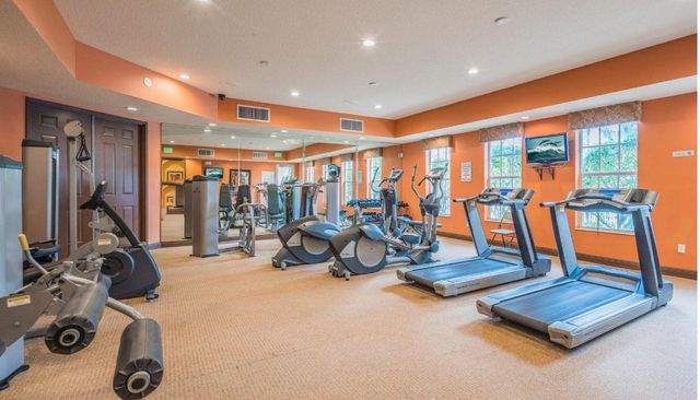 118 Foxford Court, Jupiter, FL 33458