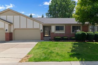 18600 Valleybrook Lane, Clinton Twp, MI 48038