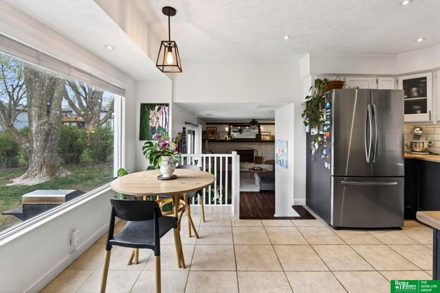 10617 M Street, Omaha, NE 68127