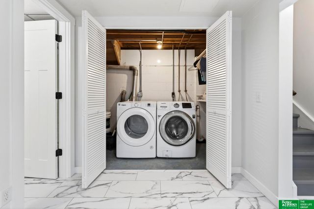 10617 M Street, Omaha, NE 68127