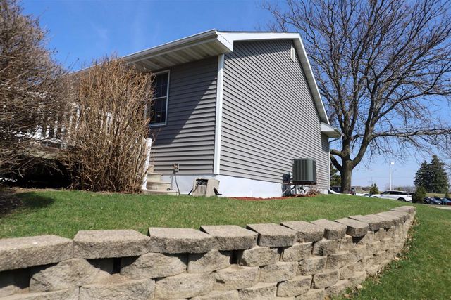 4225 Whitney Street, Janesville, WI 53546