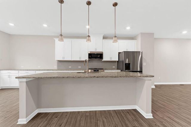 2247 Pink Hawthorn Dr, Buford, GA 30518