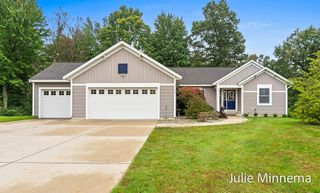 13445 Hidden Creek Court, Grand Haven, MI 49417