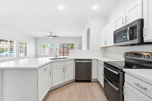 2633 E INDIAN WELLS Place, Chandler, AZ 85249