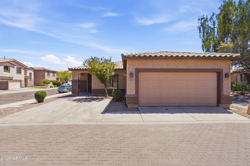 2633 E INDIAN WELLS Place, Chandler, AZ 85249