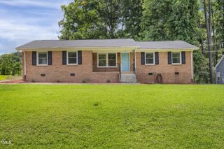 207 Mcleod Drive, Sanford, NC 27330