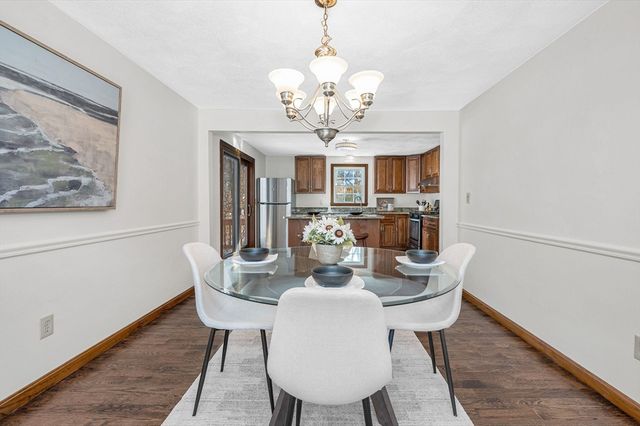 50 Glenwood Road, Tewksbury, MA 01876