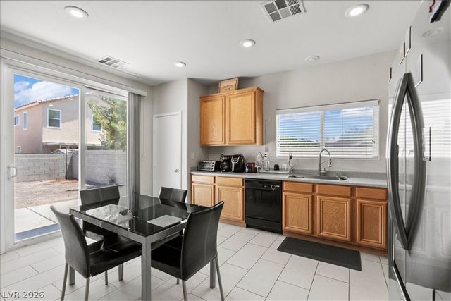 9548 Windsor Forest Court, Las Vegas, NV 89123