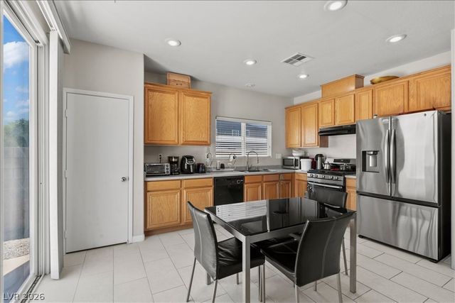 9548 Windsor Forest Court, Las Vegas, NV 89123
