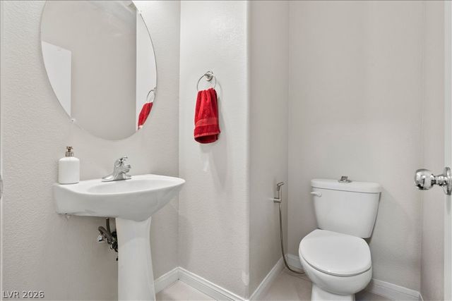 9548 Windsor Forest Court, Las Vegas, NV 89123