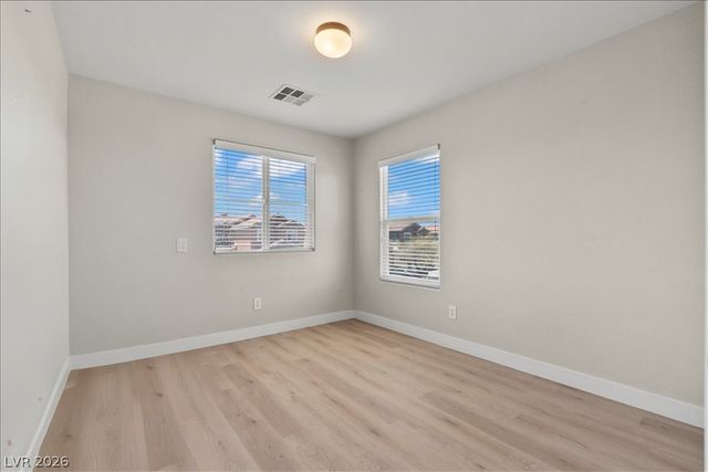 9548 Windsor Forest Court, Las Vegas, NV 89123