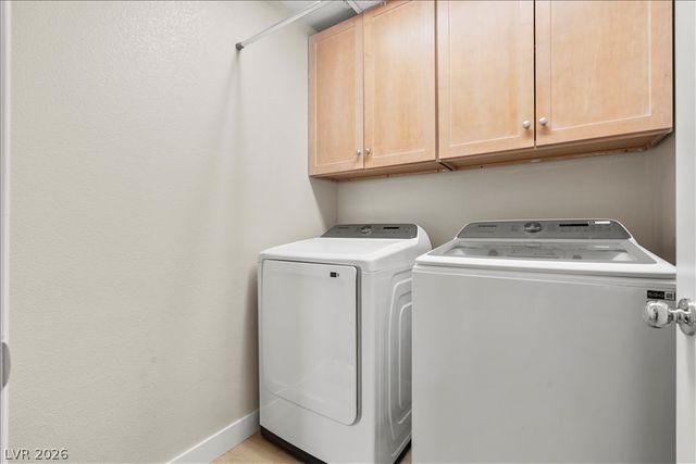 9548 Windsor Forest Court, Las Vegas, NV 89123