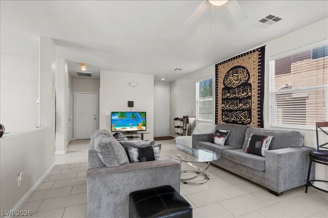 9548 Windsor Forest Court, Las Vegas, NV 89123