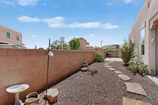 1211 Goodwin Drive, Bernalillo, NM 87004
