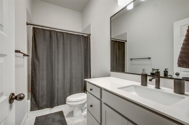 1016 Dog Iron ST, Georgetown, TX 78633