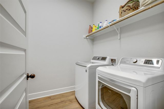 1016 Dog Iron ST, Georgetown, TX 78633