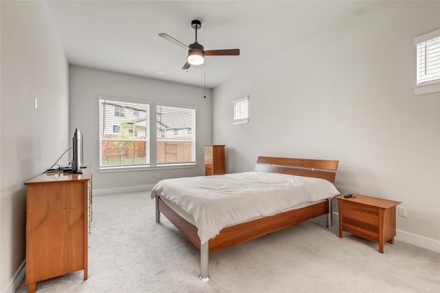 1016 Dog Iron ST, Georgetown, TX 78633