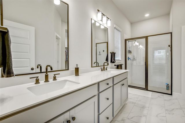 1016 Dog Iron ST, Georgetown, TX 78633