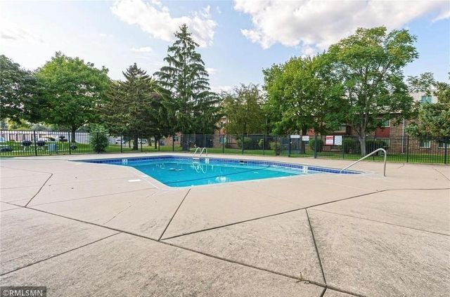 14620 Garrett Avenue 310, Apple Valley, MN 55124