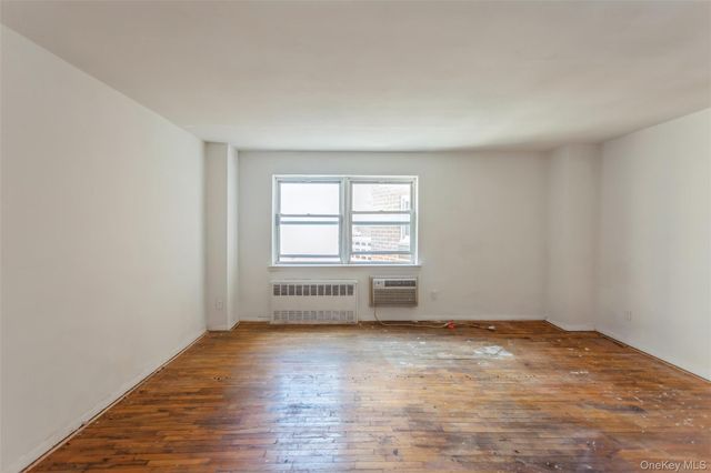 600 Shore Road 3S, Long Beach, NY 11561