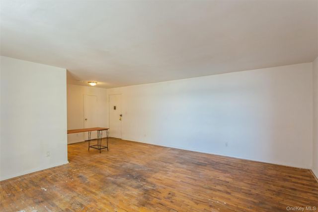 600 Shore Road 3S, Long Beach, NY 11561