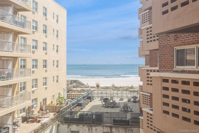 600 Shore Road 3S, Long Beach, NY 11561