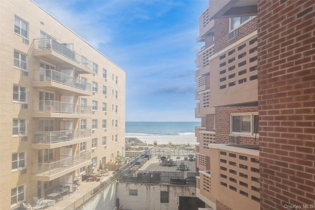 600 Shore Road 3S, Long Beach, NY 11561