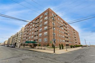 600 Shore Road 3S, Long Beach, NY 11561